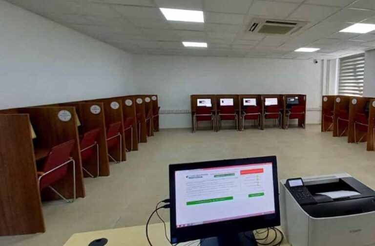 Elektronik Ehliyet Sınavı (E-Sınav) Sistemi ve Başvuru Süreci Hakkında Bilinmesi Gerekenler